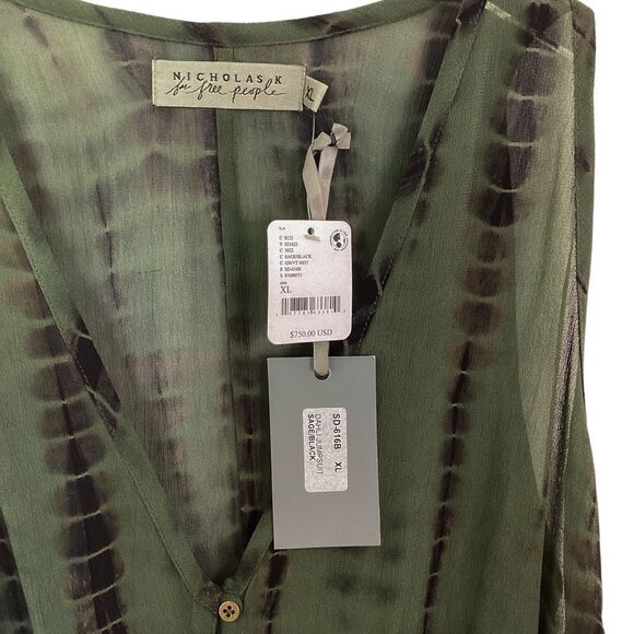 NICHOLAS K x FREE PEOPLE Size XL NWT Dahlia Tie Dye Jumpsuit Sage Green Black - Picture 5 of 16